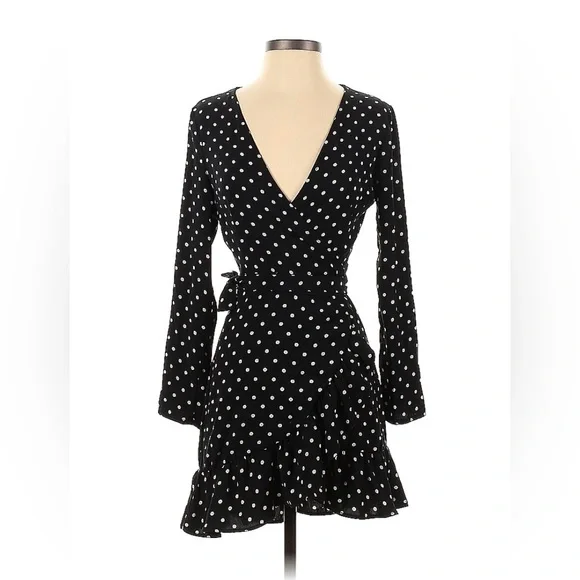 bershka black and white dress Bershka tiered baby doll dress , Black and white